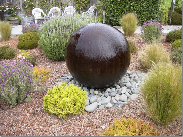 Seacoast gardener? Here's how to design a successful landscape on the coast, even with salt-laden ocean winds!