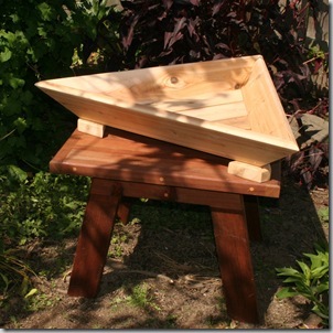 Triolife trangular planter (10)