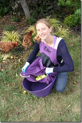 Roo Gardening Apron (16) Roo Gardening Apron (16)